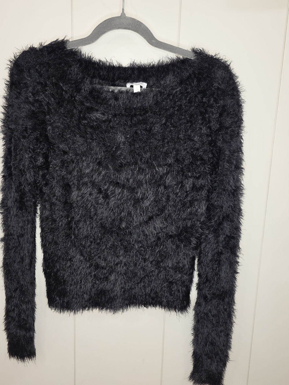 CACHE' Womans Size Small Cozy Black Fuzzy Women's Sweater Y2k 90's Style